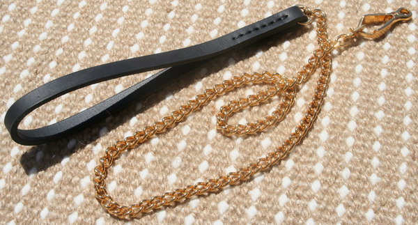 L101 - PRICE LEVEL 2 - Gold plated chain dog leash with leather handle